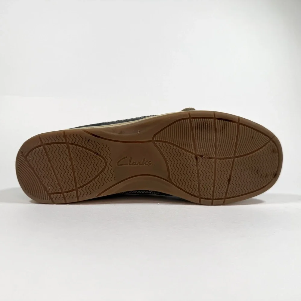 Clarks Boat Shoes Mens 9.5M Leather Gray Casual Lace Up‎ Comfort